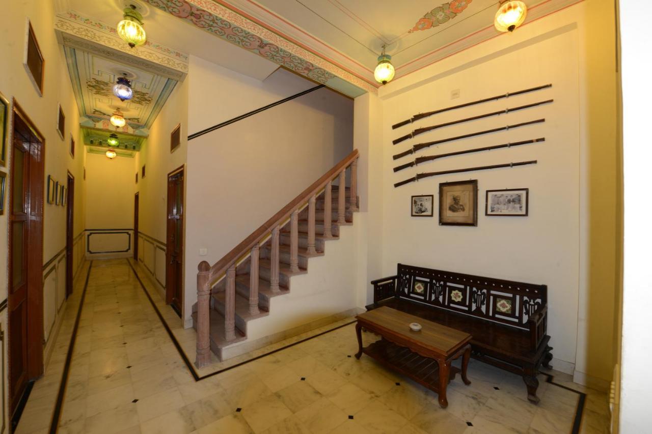 Hotel Harasar Haveli Bikaner Buitenkant foto