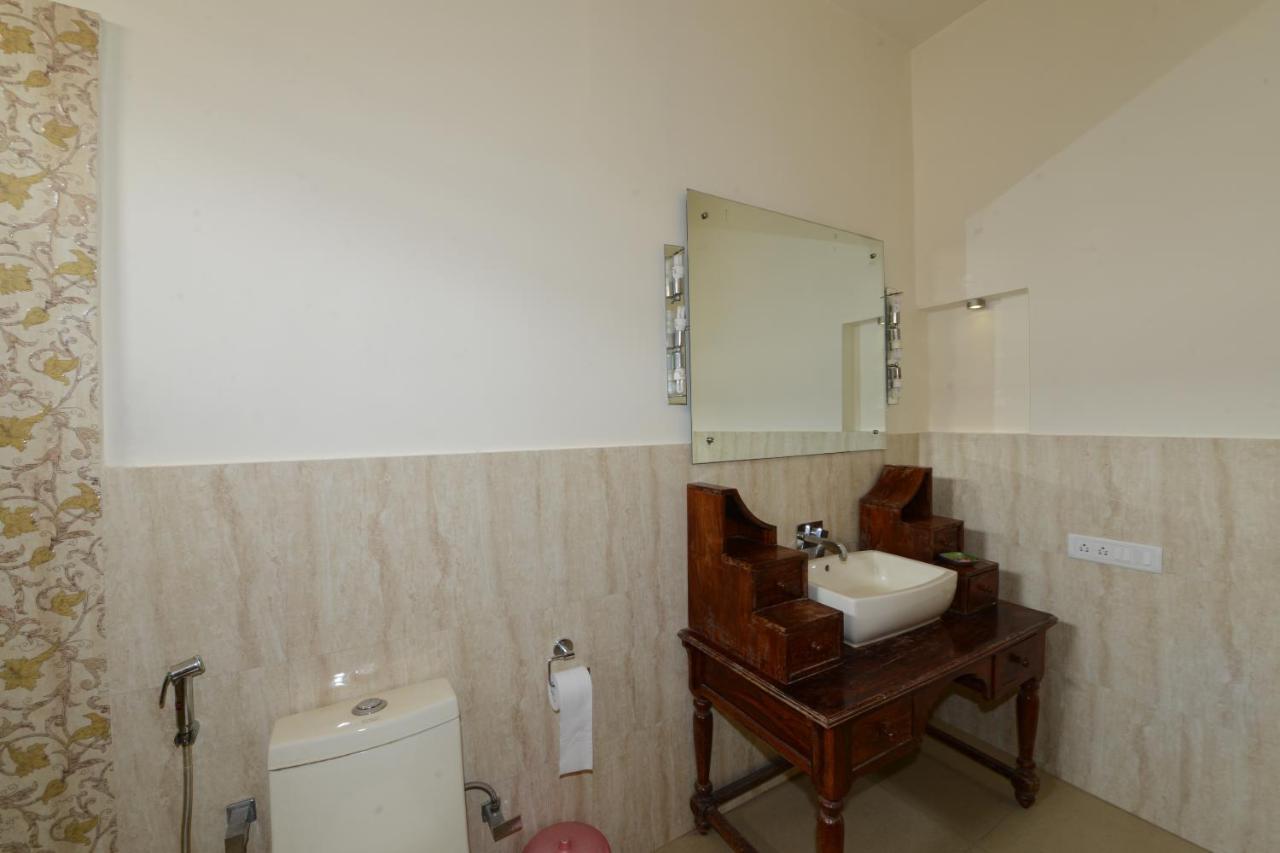 Hotel Harasar Haveli Bikaner Buitenkant foto