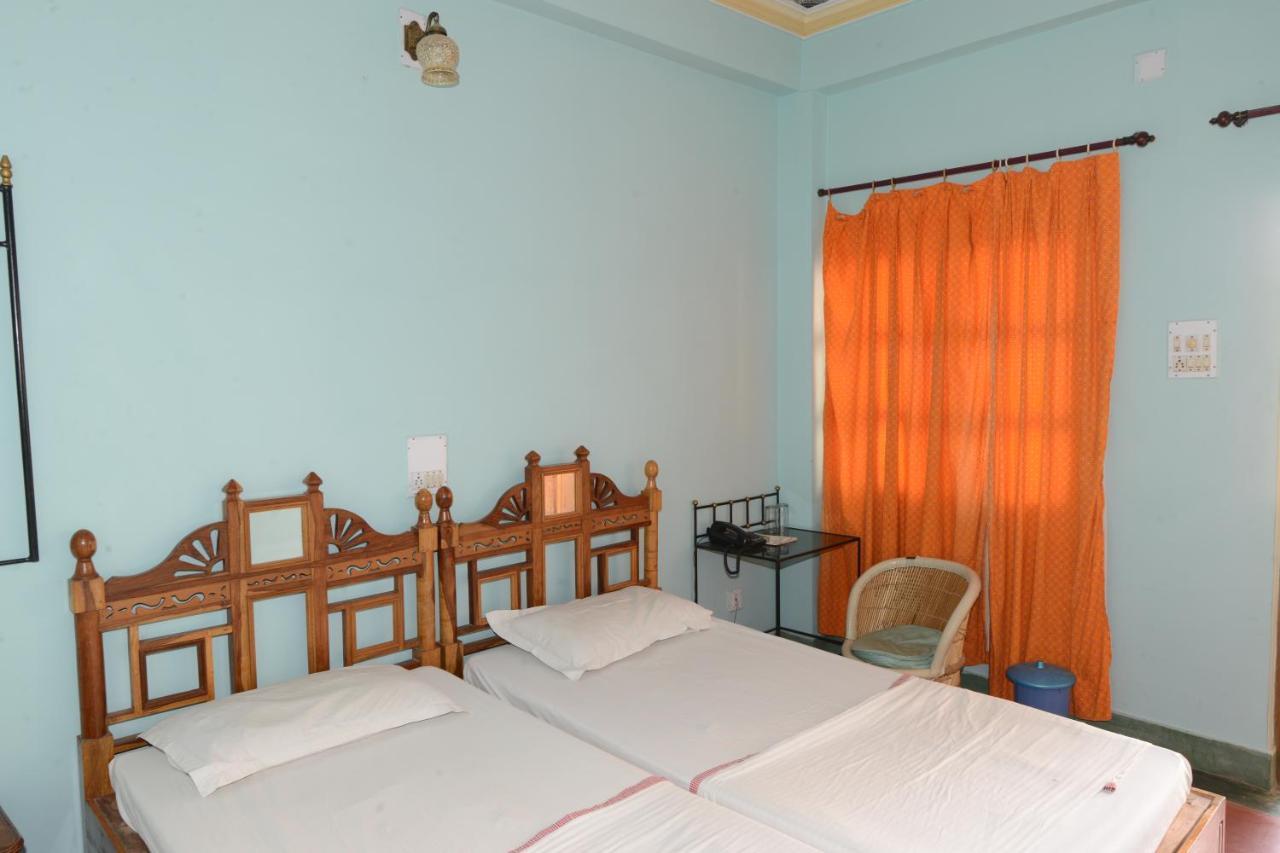 Hotel Harasar Haveli Bikaner Buitenkant foto